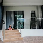 Timur Bay Groundfloor Pool & Seaview